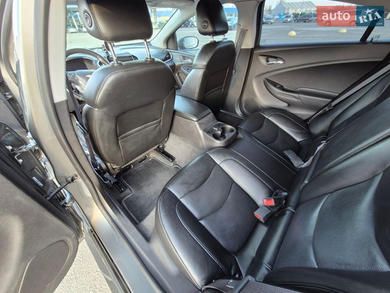Хетчбек Chevrolet Volt 2015 в Києві фото 13 Хетчбек Chevrolet Volt 2015 в Києві