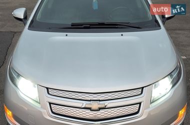 Хэтчбек Chevrolet Volt 2015 в Киеве