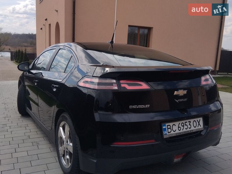 Хэтчбек Chevrolet Volt 2012 в Львове
