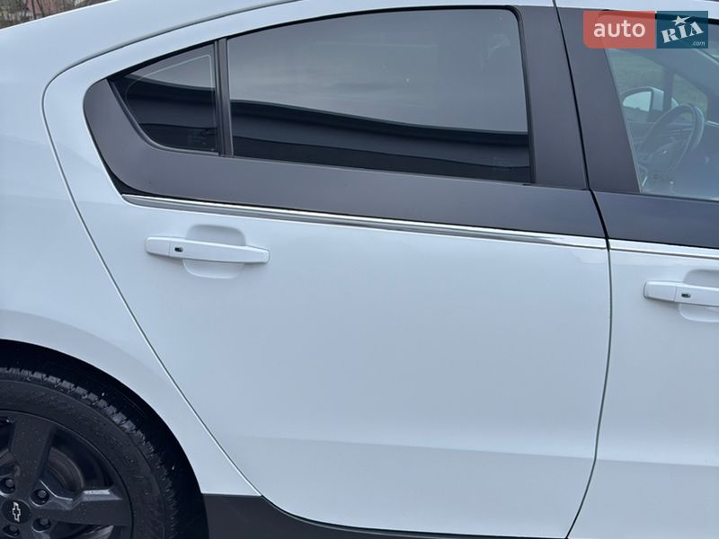 Хетчбек Chevrolet Volt 2013 в Харкові фото 16 Хетчбек Chevrolet Volt 2013 в Харкові