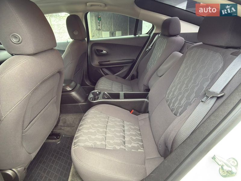 Хетчбек Chevrolet Volt 2013 в Харкові фото 26 Хетчбек Chevrolet Volt 2013 в Харкові
