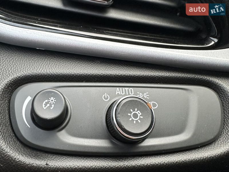 Хэтчбек Chevrolet Volt 2018 в Белогородке