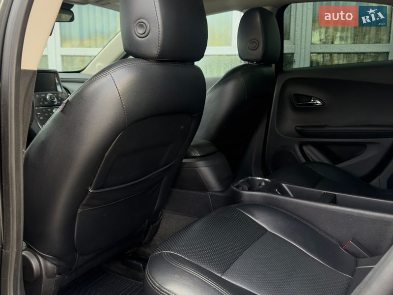 Хэтчбек Chevrolet Volt 2014 в Одессе фото 17 Хэтчбек Chevrolet Volt 2014 в Одессе