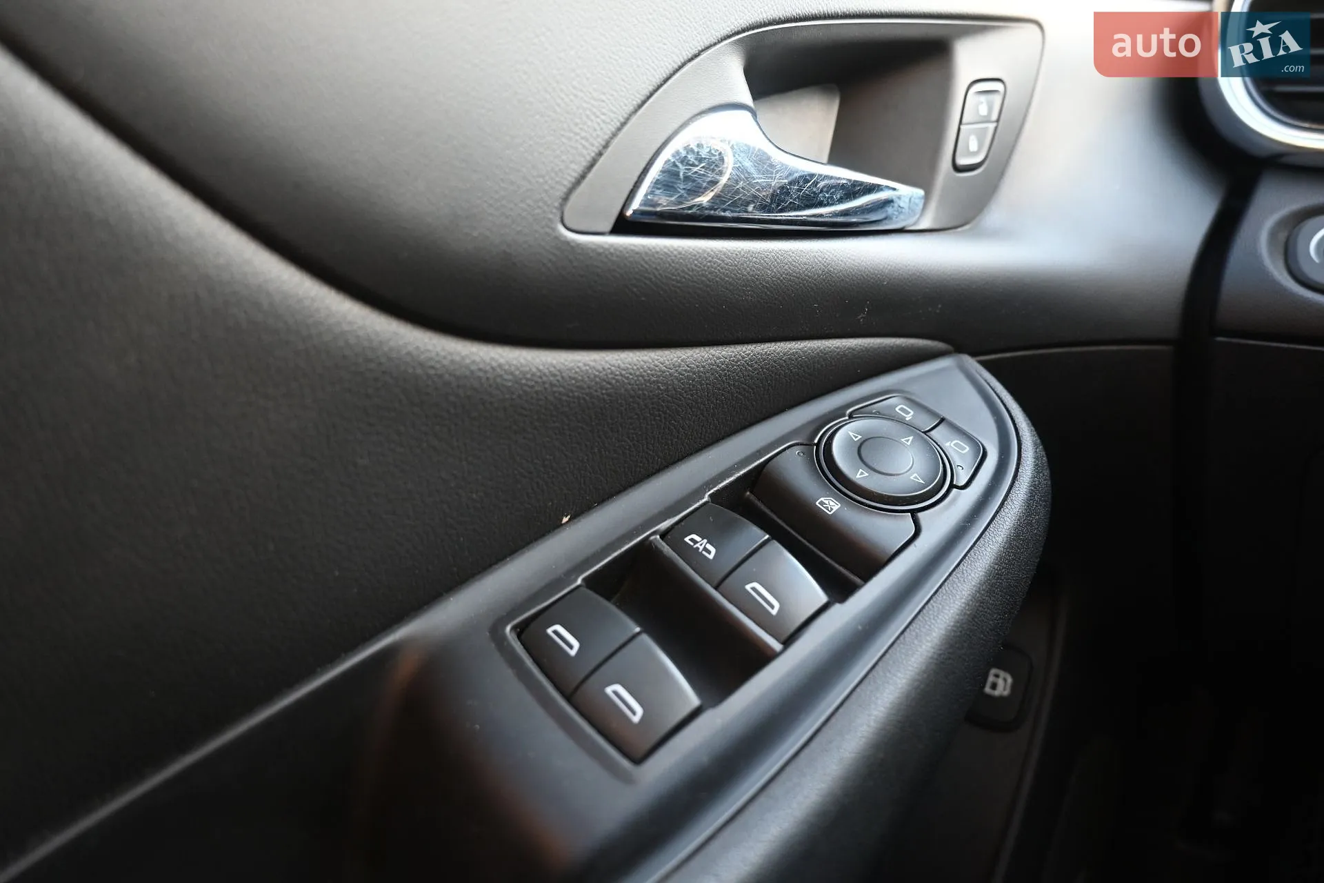 2018 Chevrolet Volt - мініатюра 11