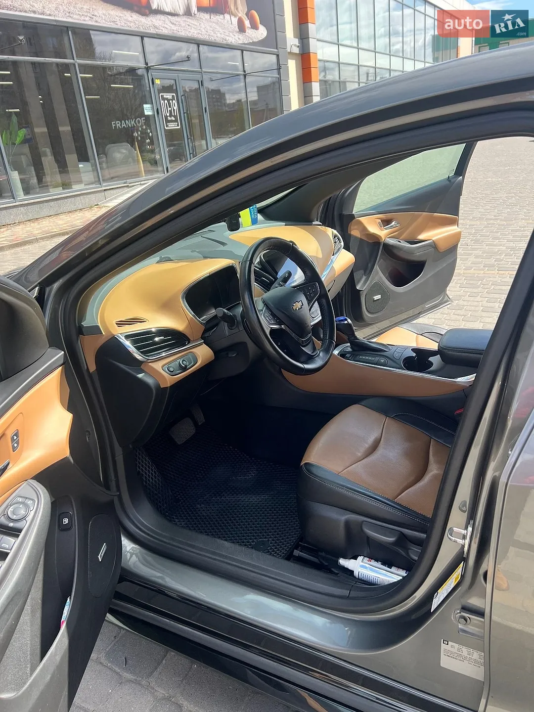 2016 Chevrolet Volt - мініатюра 10