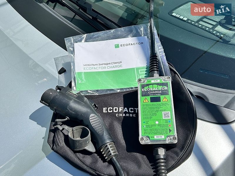 Хэтчбек Chevrolet Volt 2011 в Одессе