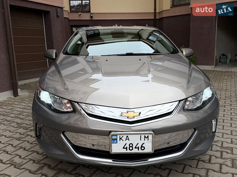 Хэтчбек Chevrolet Volt 2017 в Измаиле