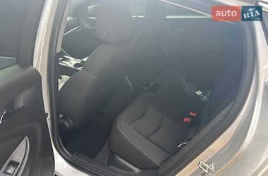 Хэтчбек Chevrolet Volt 2018 в Киеве