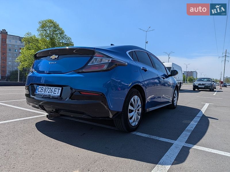 Хэтчбек Chevrolet Volt 2016 в Чернигове