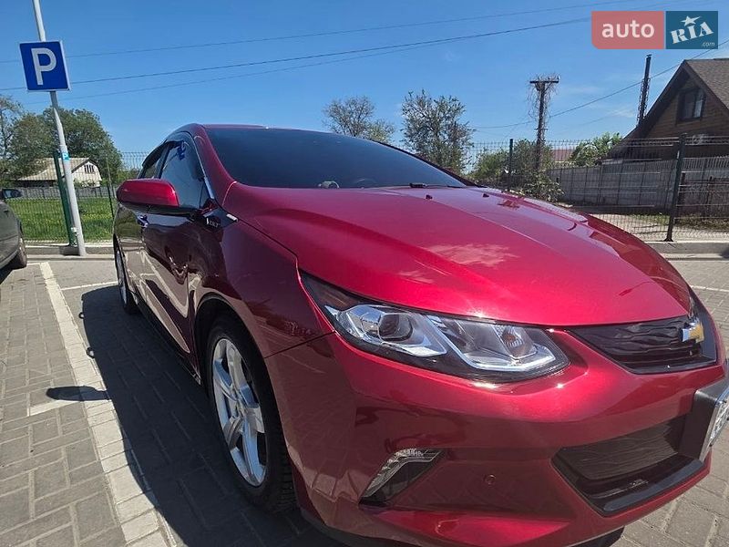 Хэтчбек Chevrolet Volt 2018 в Днепре