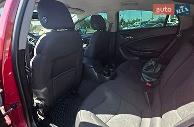 Хэтчбек Chevrolet Volt 2018 в Днепре