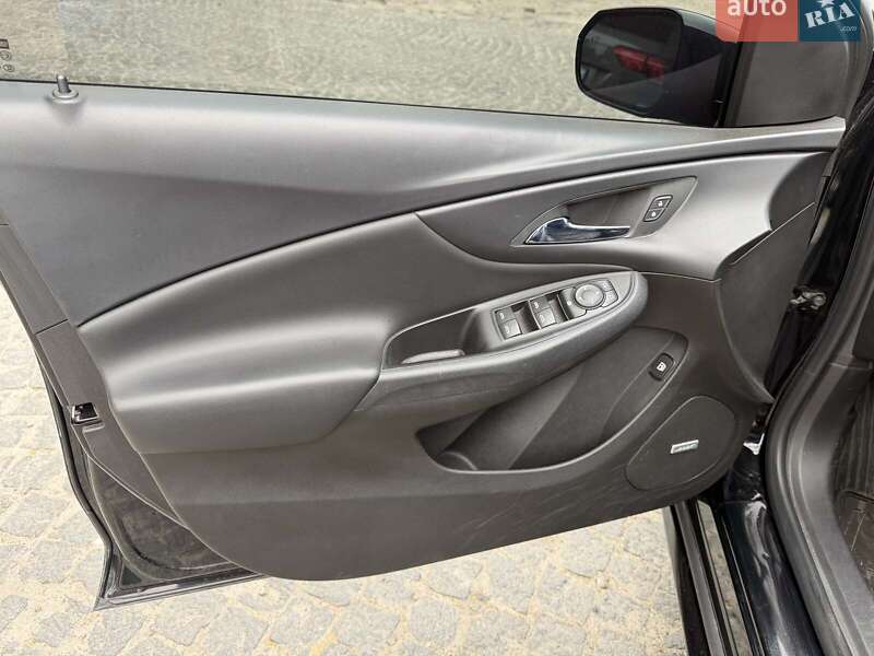 Хетчбек Chevrolet Volt 2017 в Києві