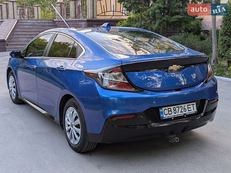 Хэтчбек Chevrolet Volt 2016 в Чернигове