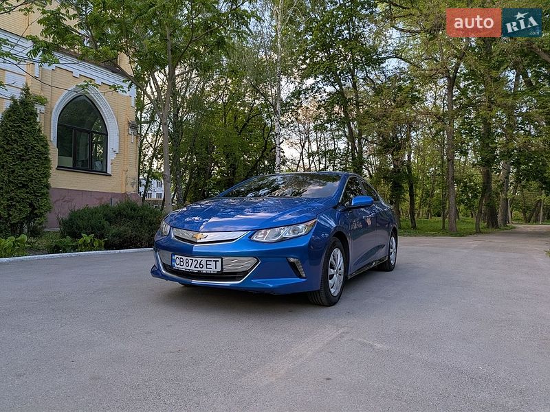 Хэтчбек Chevrolet Volt 2016 в Чернигове