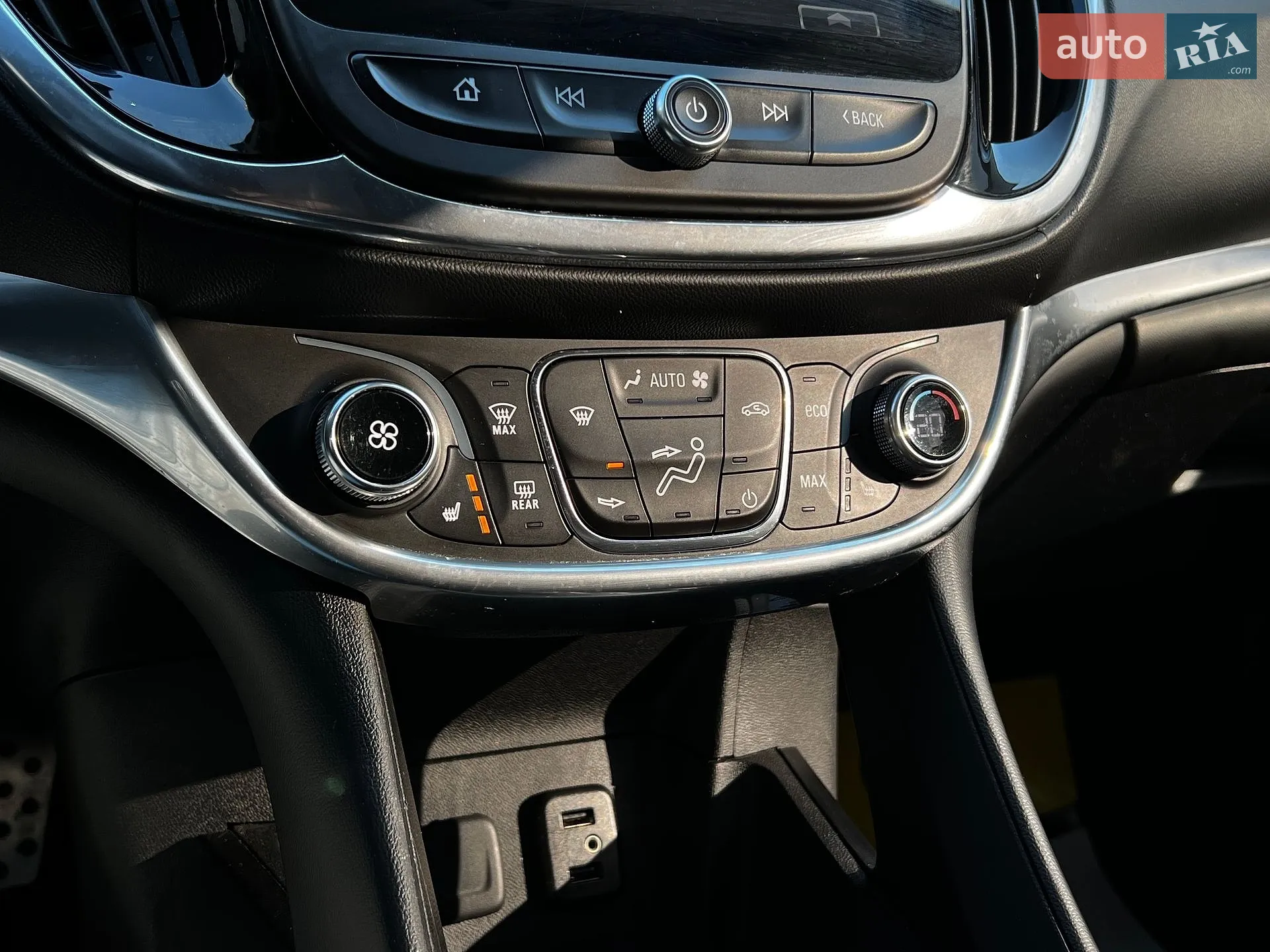 2016 Chevrolet Volt - мініатюра 19