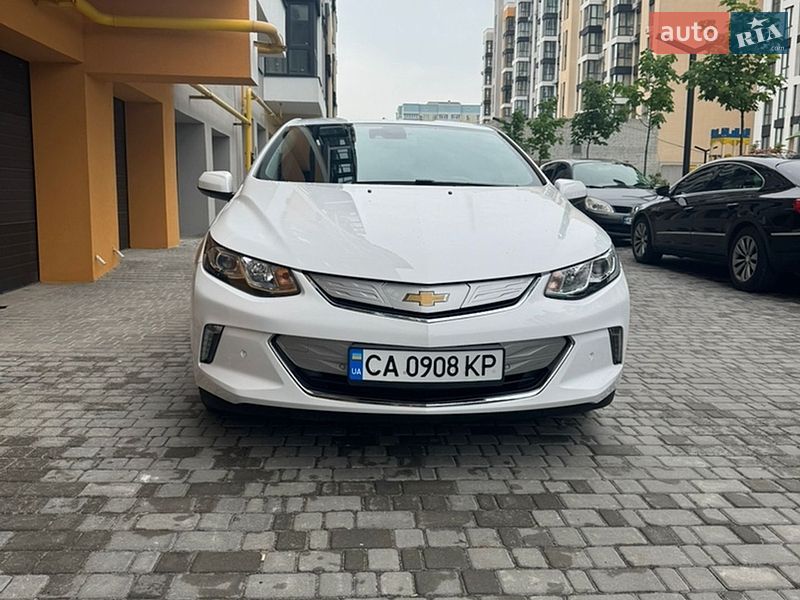 Хэтчбек Chevrolet Volt 2018 в Черкассах