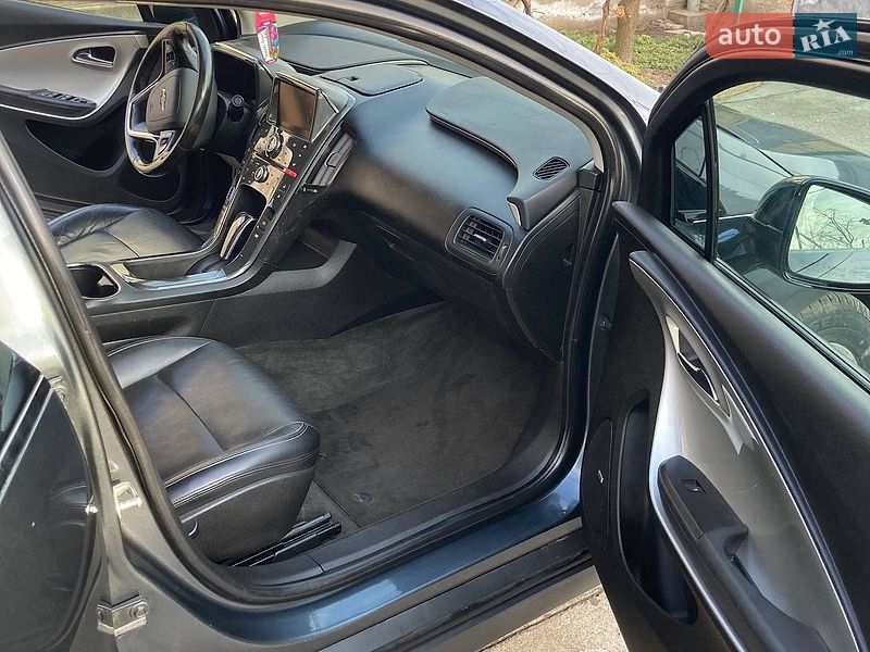 Хэтчбек Chevrolet Volt 2011 в Одессе