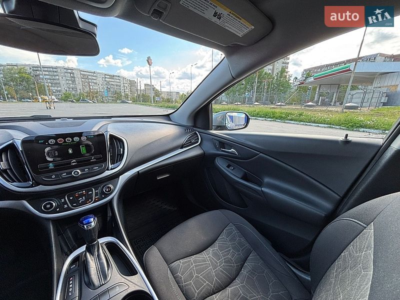 Хэтчбек Chevrolet Volt 2018 в Сумах