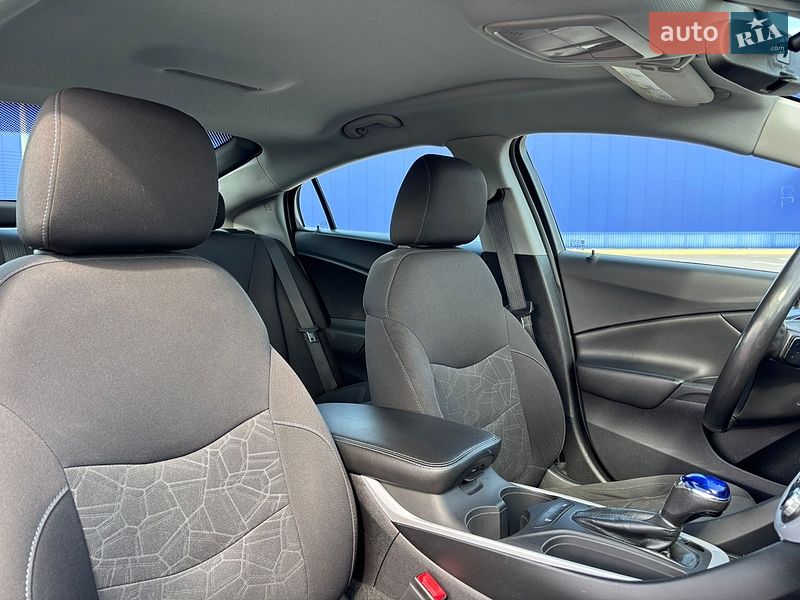 Хэтчбек Chevrolet Volt 2018 в Сумах