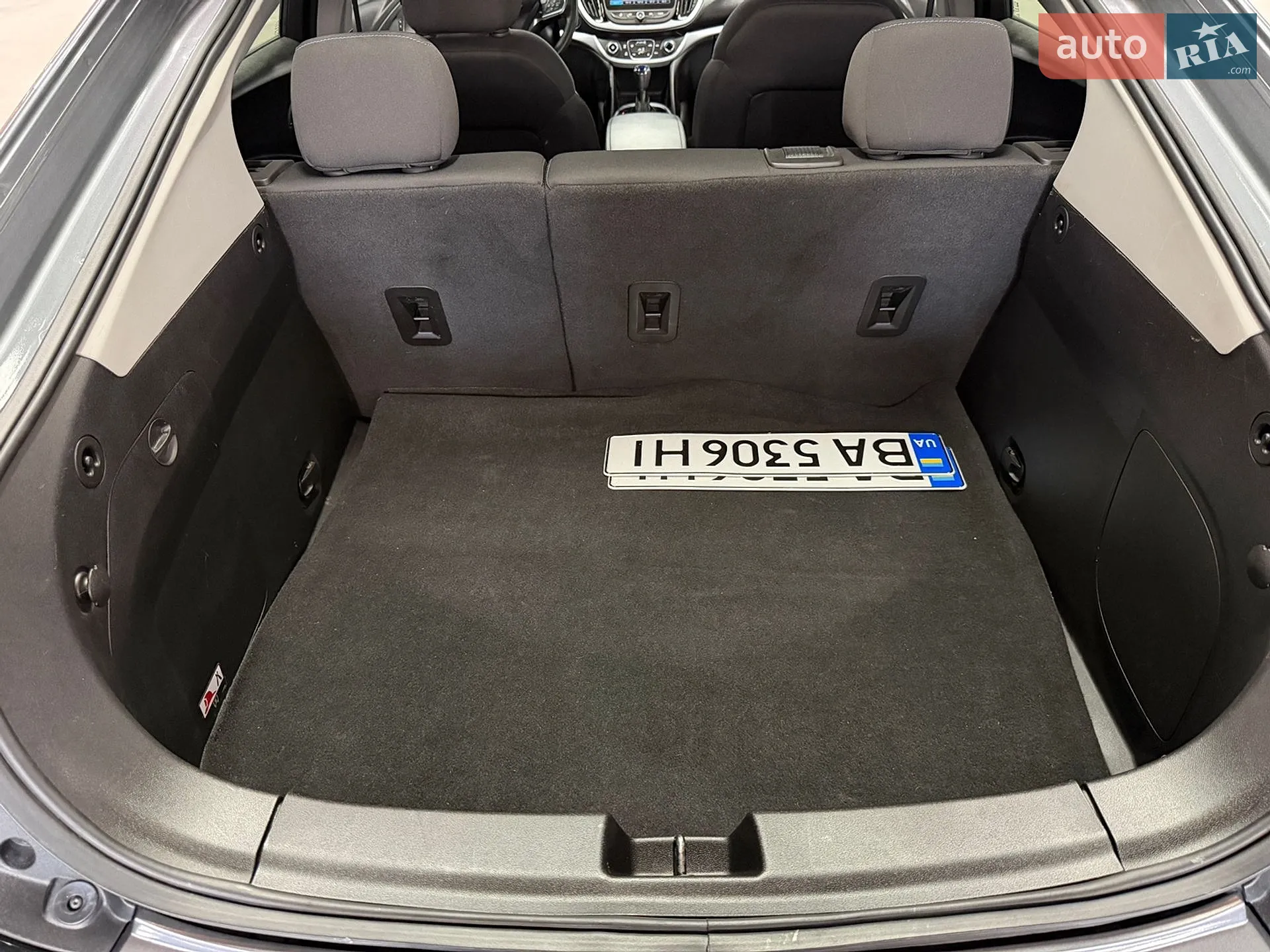 2018 Chevrolet Volt - мініатюра 8
