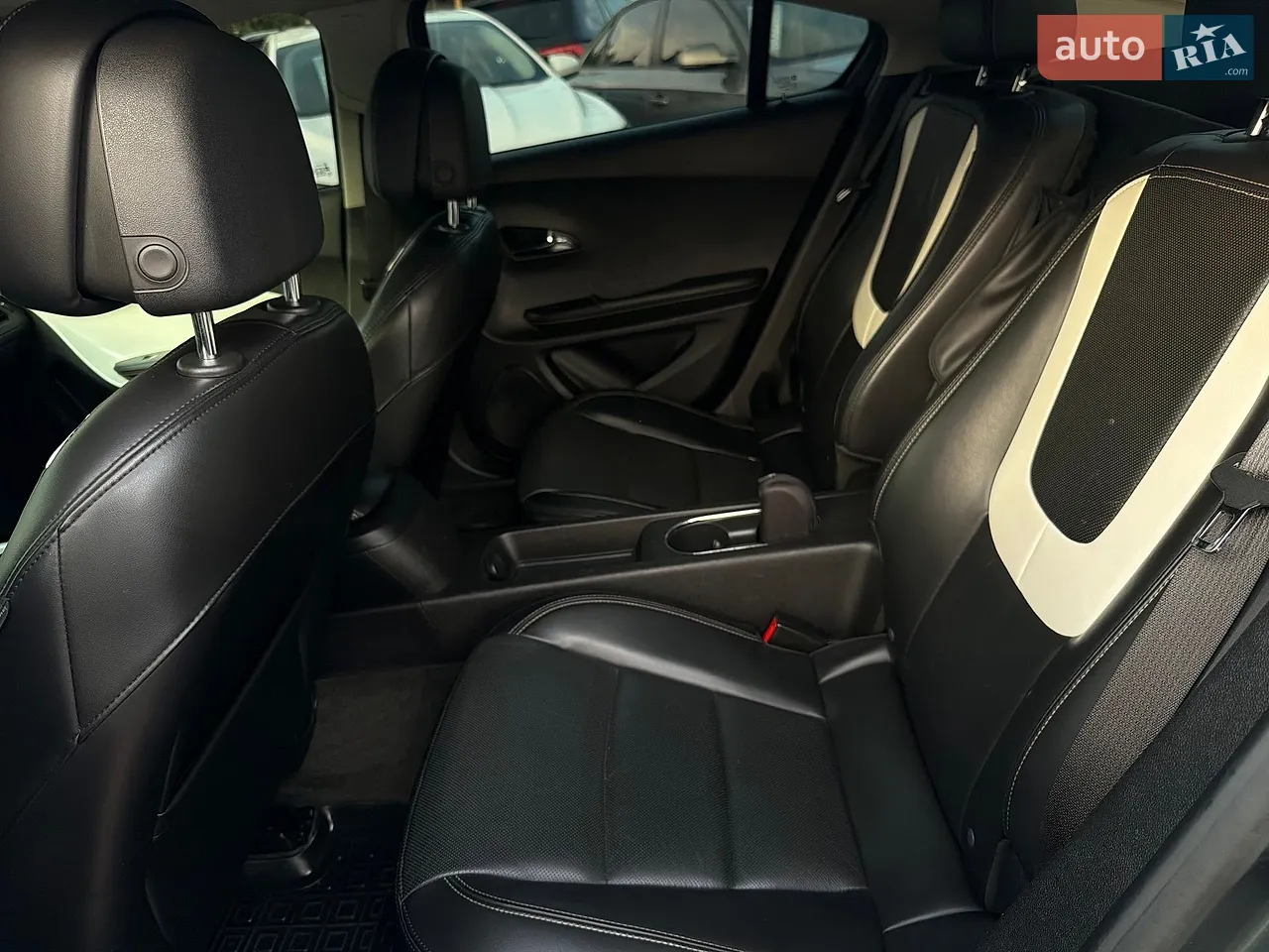 Хетчбек Chevrolet Volt 2012 в Харкові фото 31