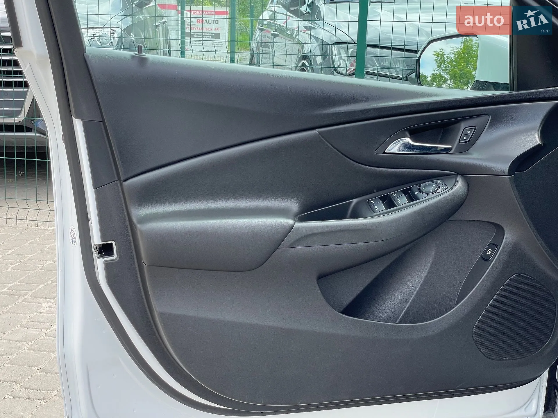 2015 Chevrolet Volt - мініатюра 23