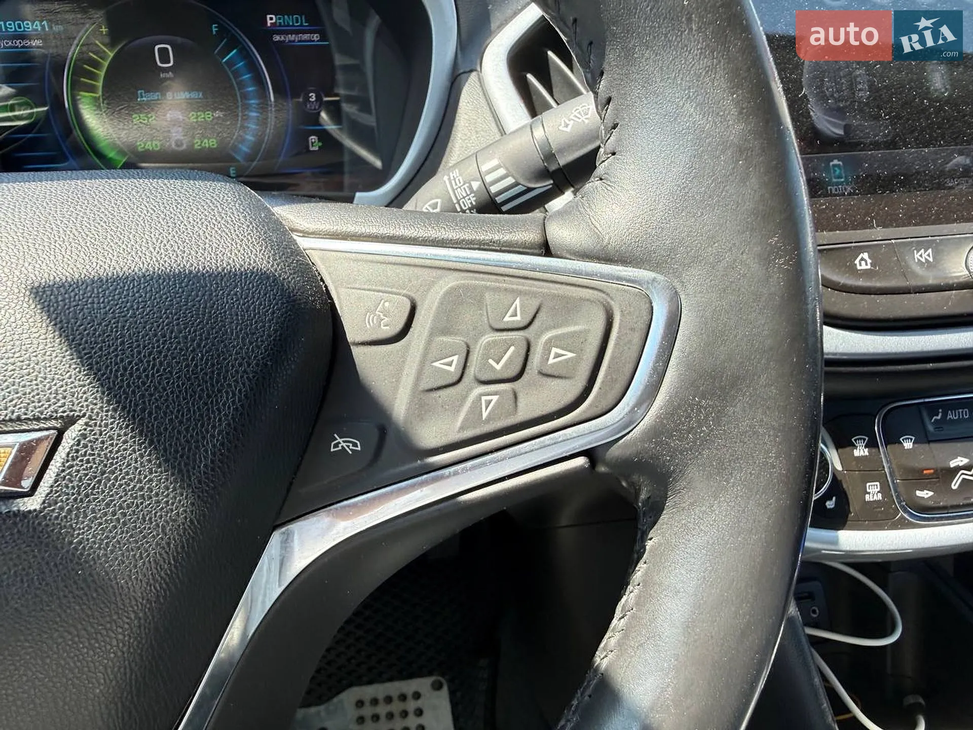 2016 Chevrolet Volt - мініатюра 21