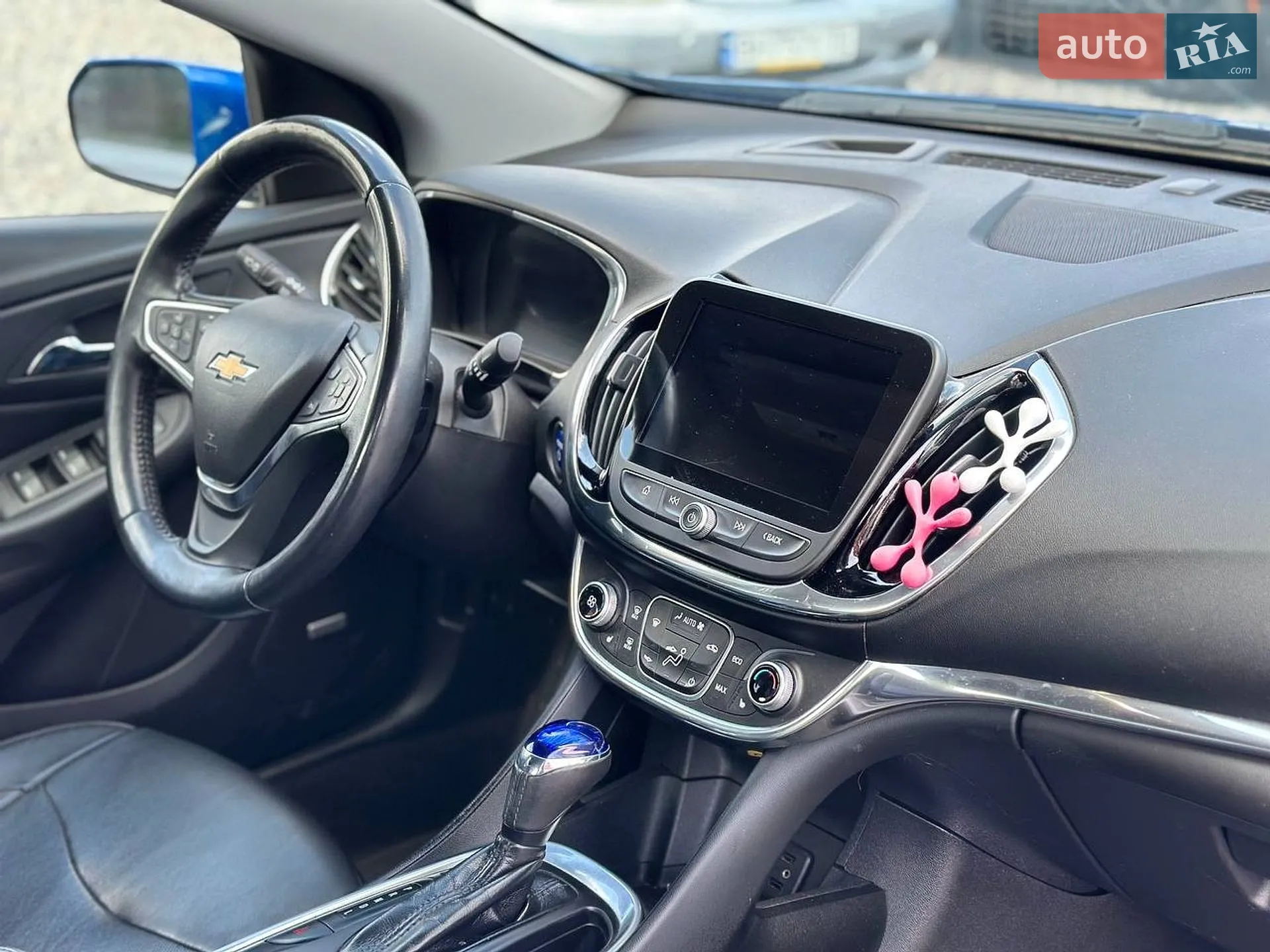 2017 Chevrolet Volt - мініатюра 8
