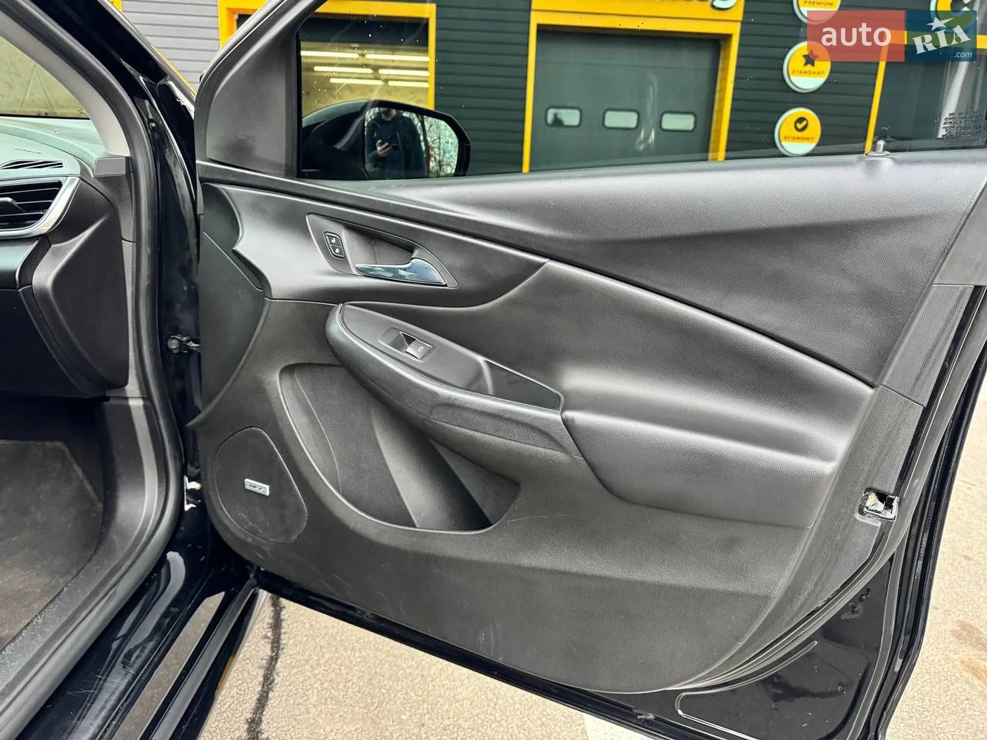 2017 Chevrolet Volt - мініатюра 25