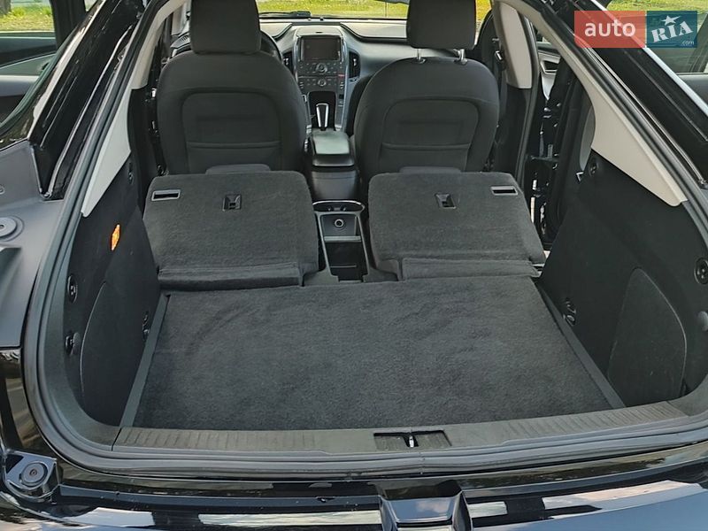 Хетчбек Chevrolet Volt 2014 в Дубні