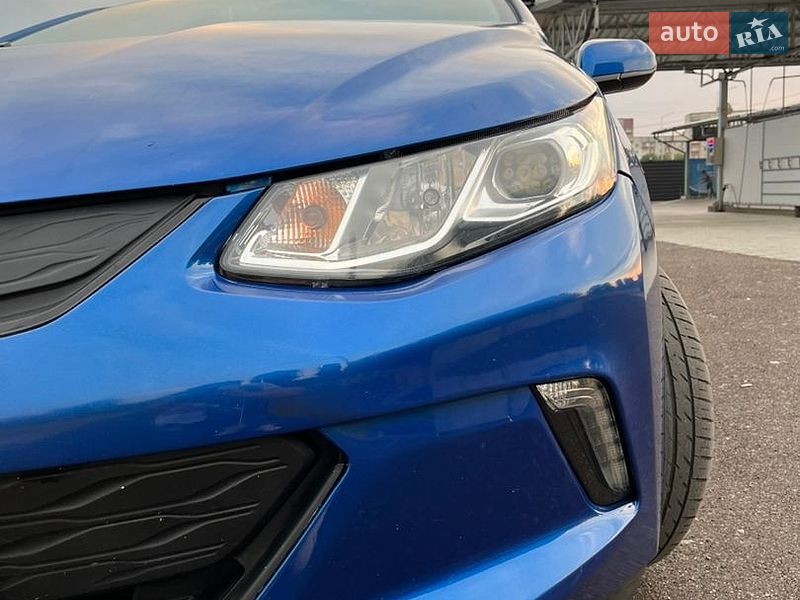Хетчбек Chevrolet Volt 2016 в Чернігові