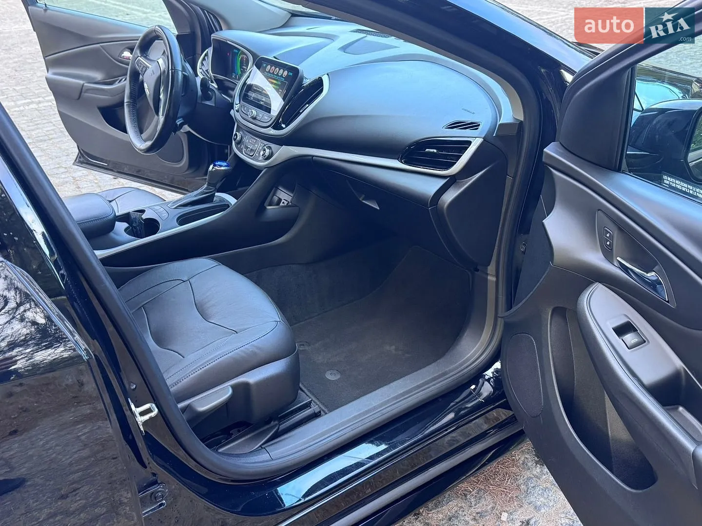 2017 Chevrolet Volt - мініатюра 11