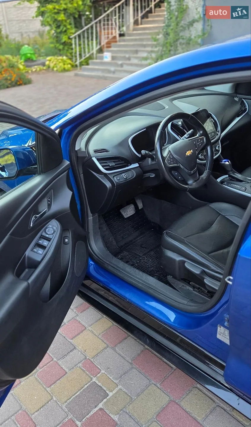 2017 Chevrolet Volt - мініатюра 10