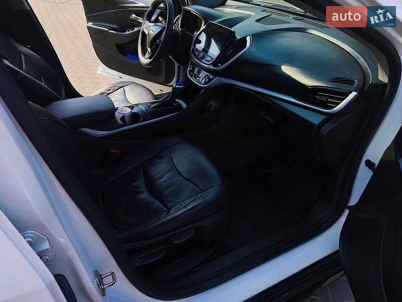 Хэтчбек Chevrolet Volt 2017 в Житомире фото 17 Хэтчбек Chevrolet Volt 2017 в Житомире