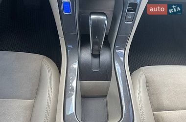 Хэтчбек Chevrolet Volt 2012 в Киеве
