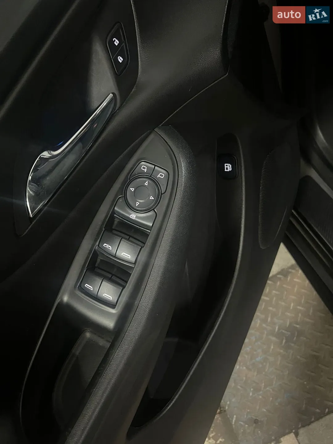 2016 Chevrolet Volt - мініатюра 12