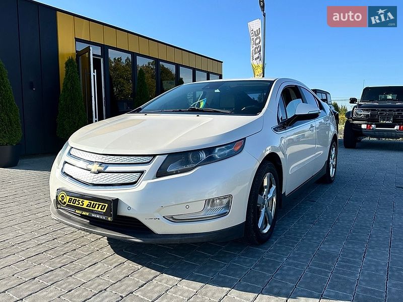 Хетчбек Chevrolet Volt 2013 в Івано-Франківську фото 3 Хетчбек Chevrolet Volt 2013 в Івано-Франківську