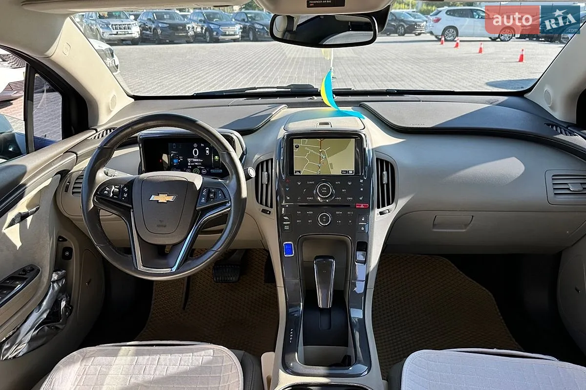 2013 Chevrolet Volt - мініатюра 10
