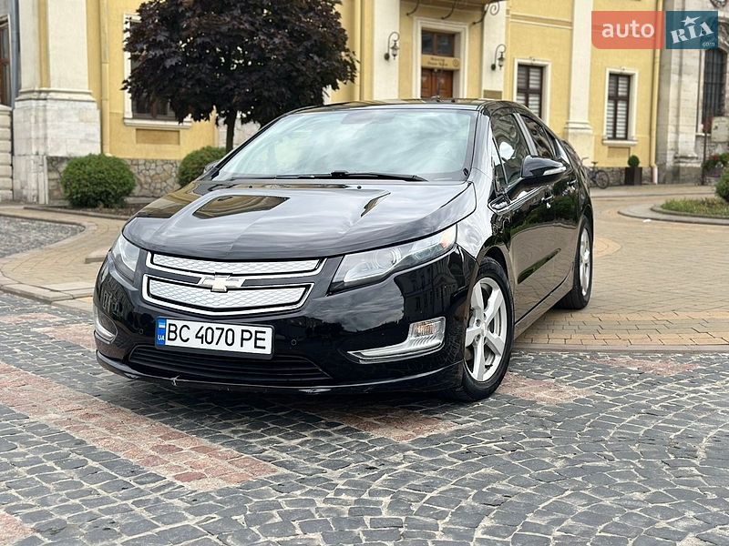 Хэтчбек Chevrolet Volt 2011 в Золочеве