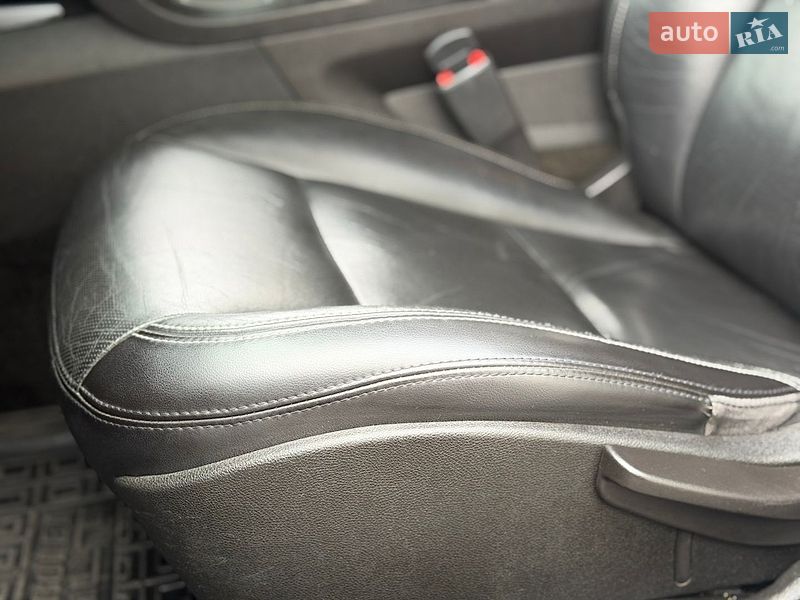 Хэтчбек Chevrolet Volt 2011 в Золочеве