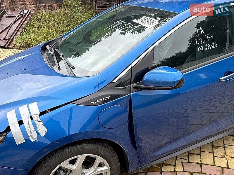 Хетчбек Chevrolet Volt 2016 в Львові