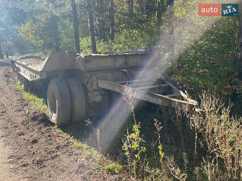 Лафет ЧМЗАП 5208 1990 в Сарнах