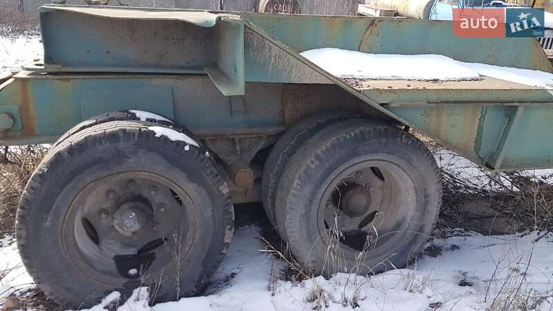 Низкорамна платформа ЧМЗАП 5212 1989 в Покровську фото 3 Низкорамна платформа ЧМЗАП 5212 1989 в Покровську