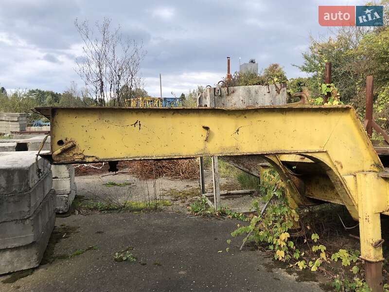 Платформа ЧМЗАП 5212 1991 в Львові