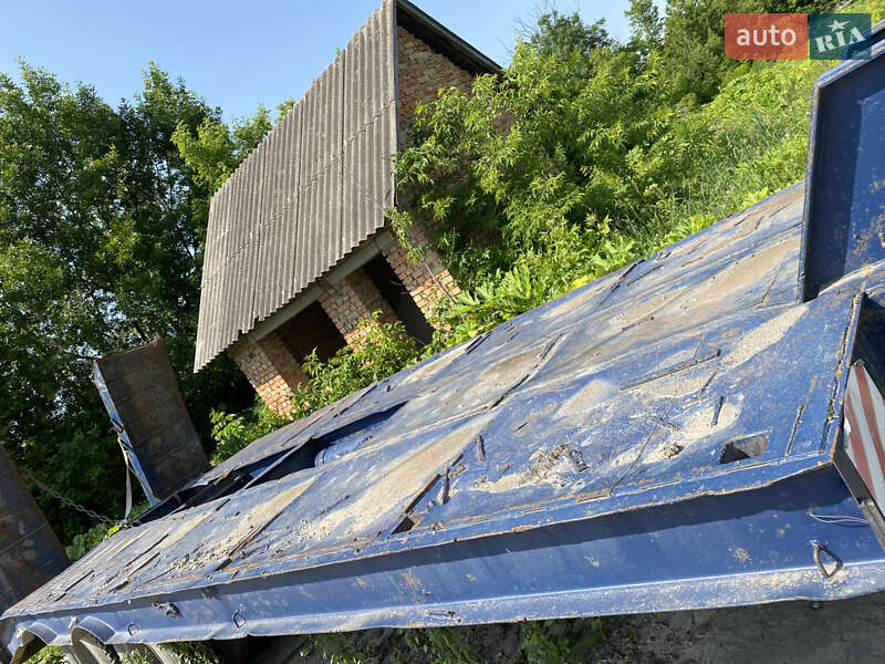 Бортовой полуприцеп ЧМЗАП 5523 1986 в Сатанове