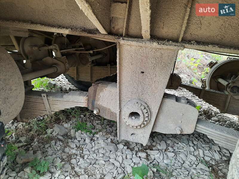 Низкорамная платформа ЧМЗАП 938 1991 в Ивано-Франковске фото 11 Низкорамная платформа ЧМЗАП 938 1991 в Ивано-Франковске