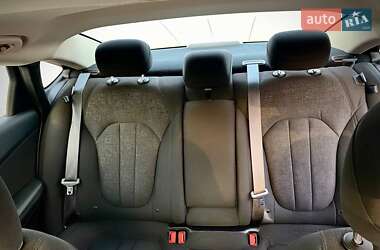 Седан Chrysler 200 2016 в 