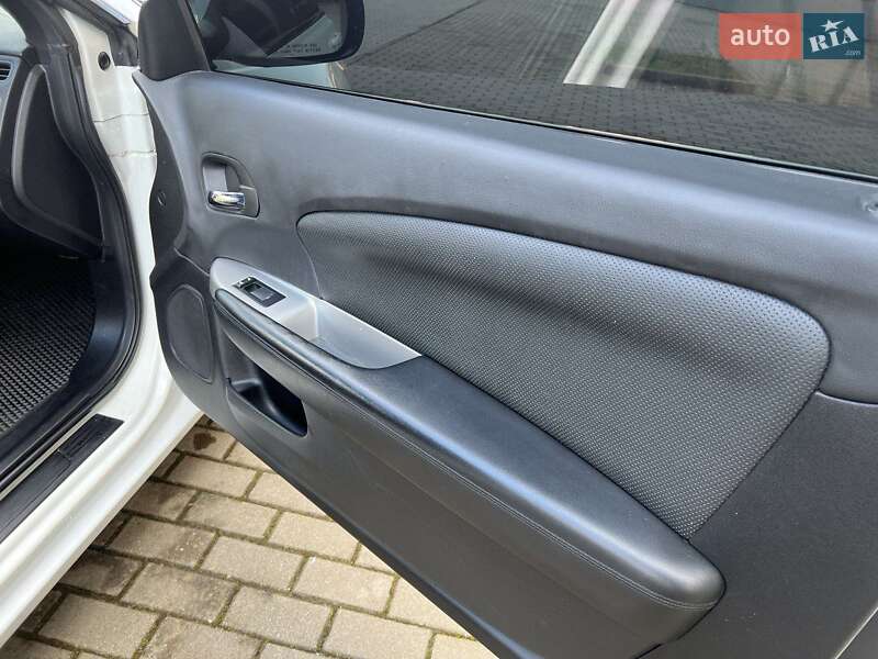 Кабріолет Chrysler 200 2011 в Києві