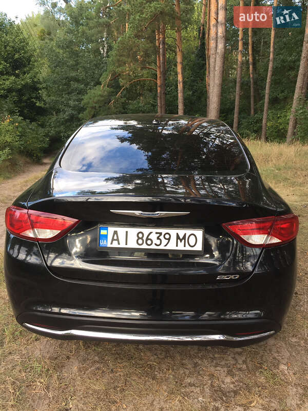 Седан Chrysler 200 2014 в Киеве