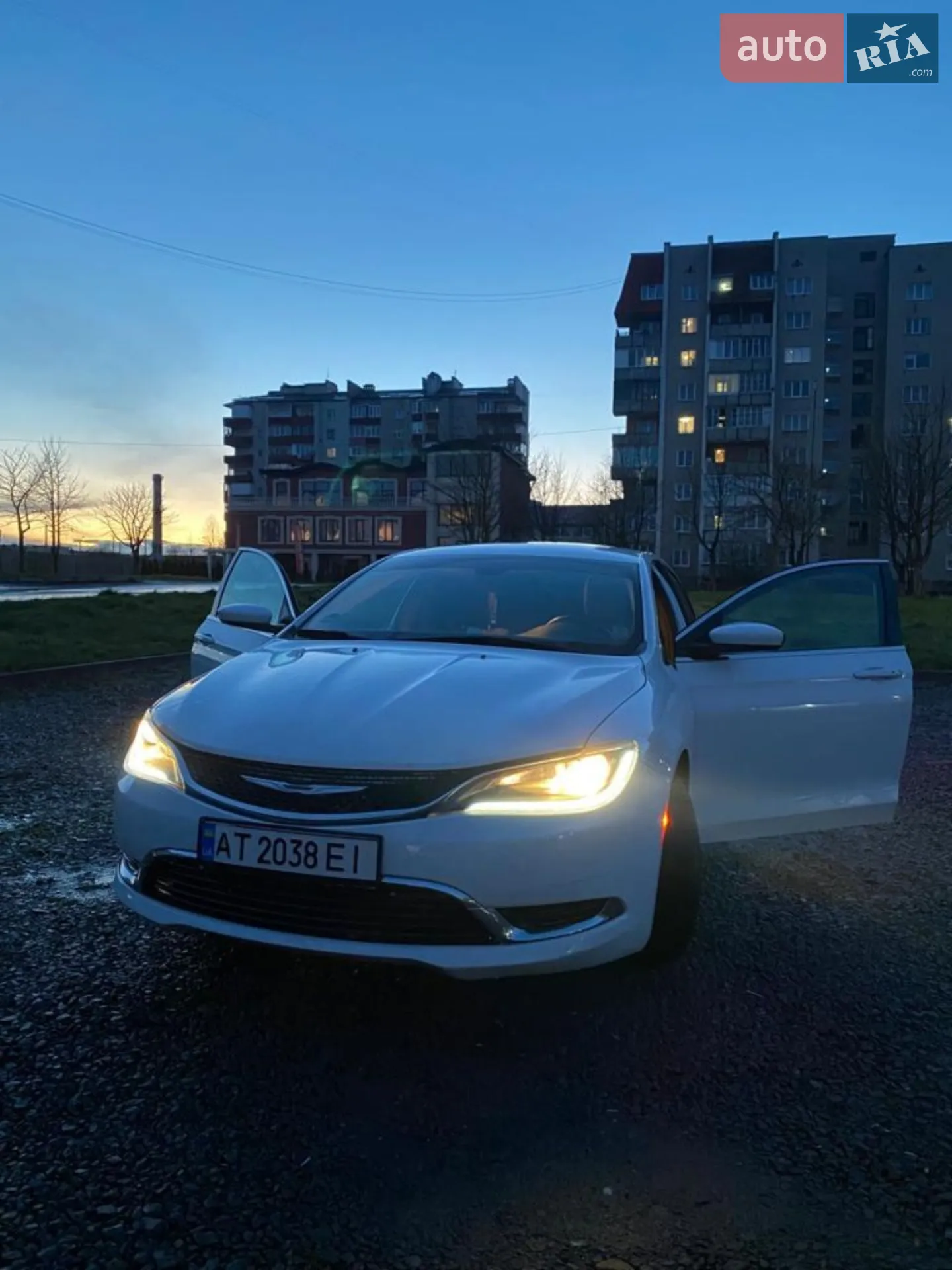 2014 Chrysler 200 - мініатюра 10